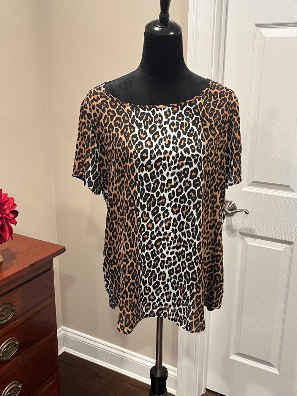 Premise Leopard Print Short Sleeve Loose Fit Blouse L
